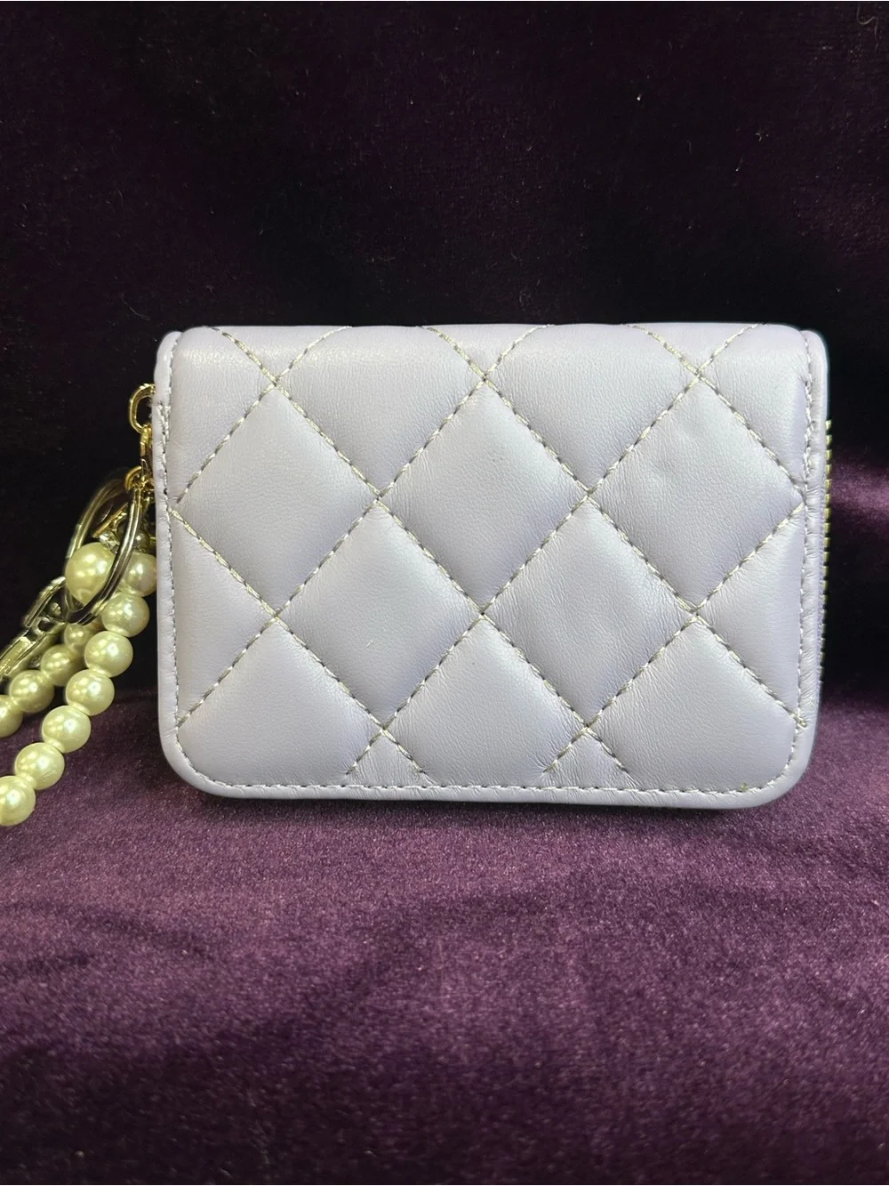 crystal Hello Kitty sparkle zip pouch + pearl wristlet 🐥